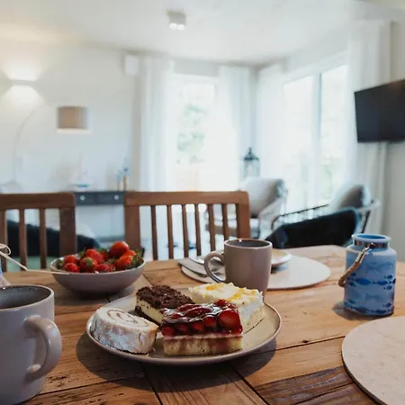 Urlaub Im Exklusiven Familienhaus 펜션 *